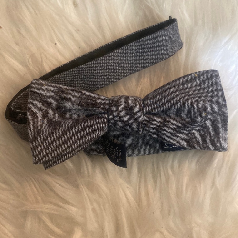 Grey Bow tie